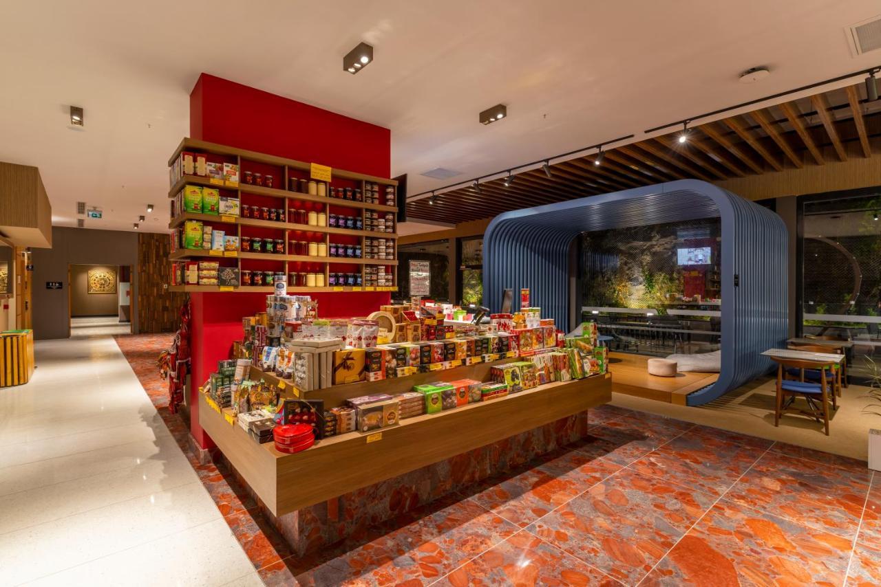 Mercure Trabzon Hotel Экстерьер фото The Coffee Bean & Tea Leaf in Hong Kong