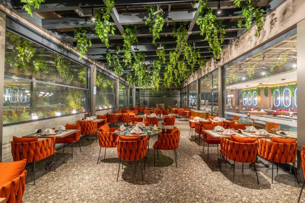 Mercure Trabzon Hotel Экстерьер фото The interior of the restaurant