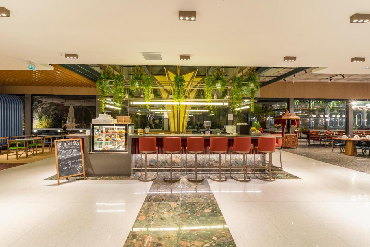 Mercure Trabzon Hotel Экстерьер фото The lobby of the hotel