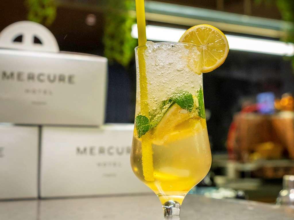 Mercure Trabzon Hotel Ресторан фото A lemon and mint cocktail
